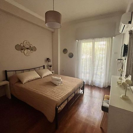 Gng Koukaki Apartment Atene Esterno foto