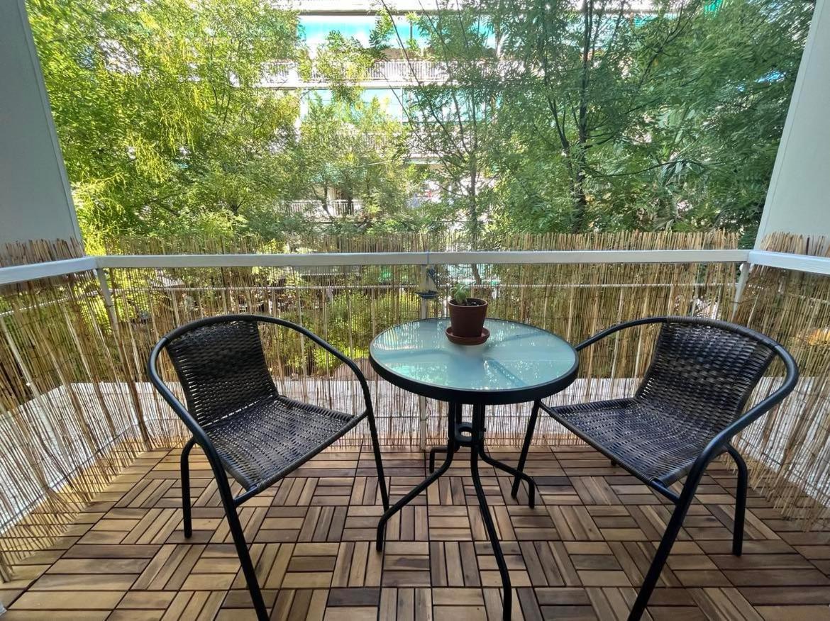 Gng Koukaki Apartment Atene Esterno foto