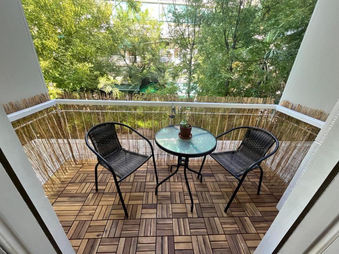 Gng Koukaki Apartment Atene Esterno foto